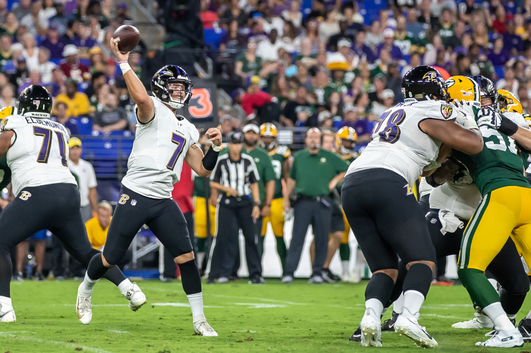 Ravens @ Packers-3.jpg